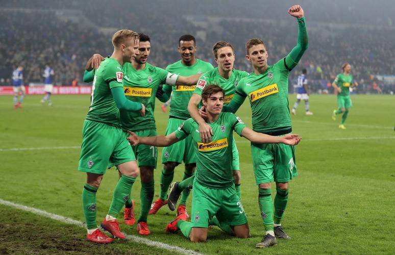 开云,kaiyun-今夜中超焦点战费耶诺德围绕德国杯远射贴柱，这操作让人直呼：多特蒙德防线松动备战欧联的简单介绍